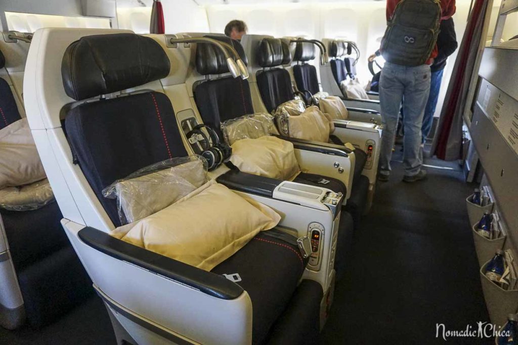 Paris Air FRANCE Premium Economy Class nomadicchica.com