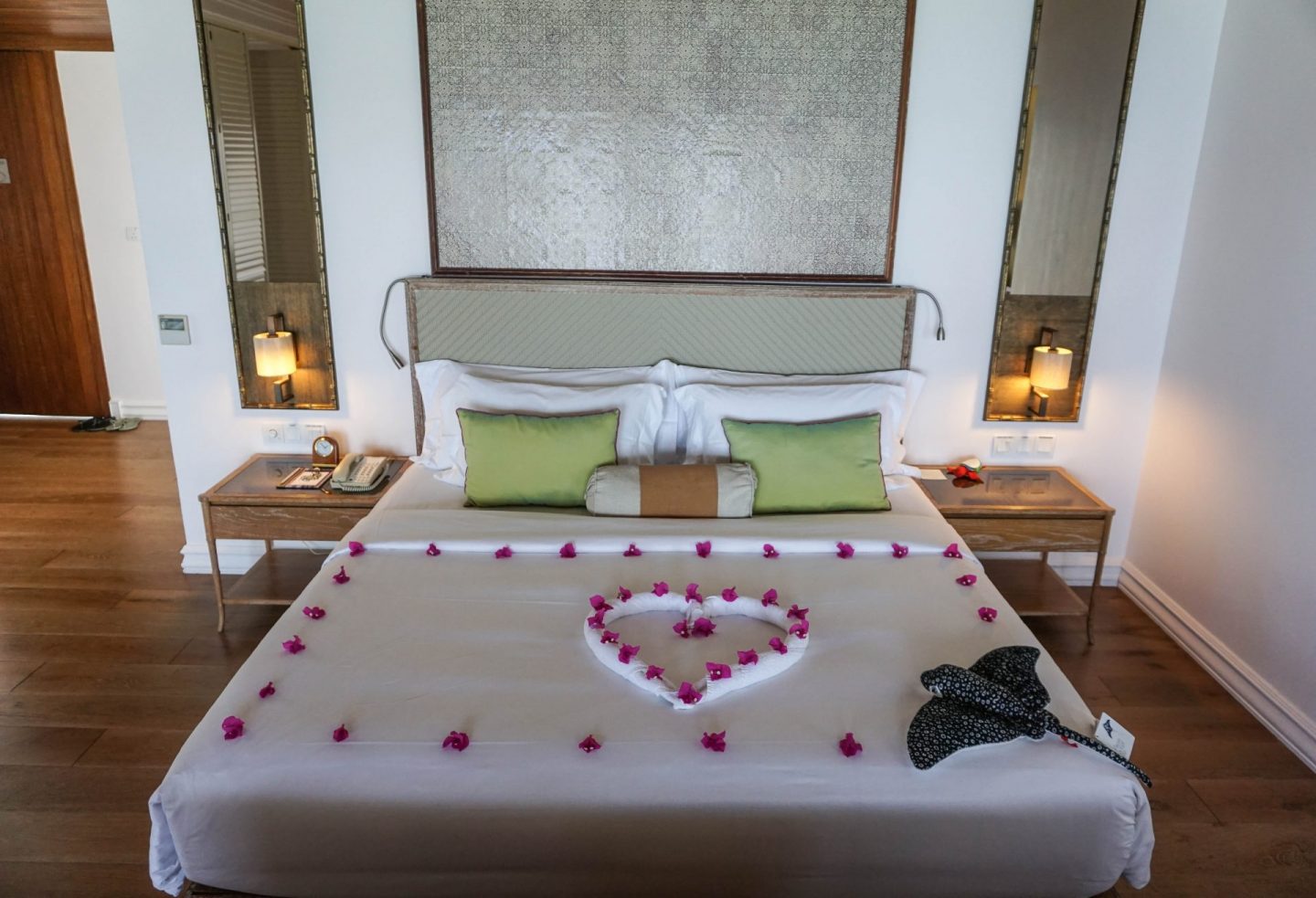 How to plan the perfect Maldives Honeymoon Best hotels, transfers, island and atoll to stay.