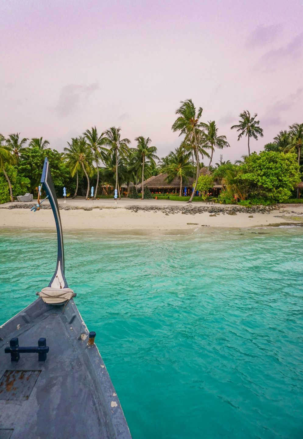 How to plan the perfect Maldives Honeymoon Best hotels, transfers, island and atoll to stay.