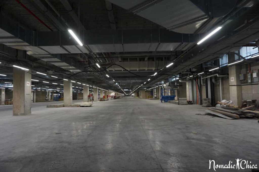 nuevo terminal de carga equipaje en Hub de Air France en aeropuerto Paris Charles de Gaulle