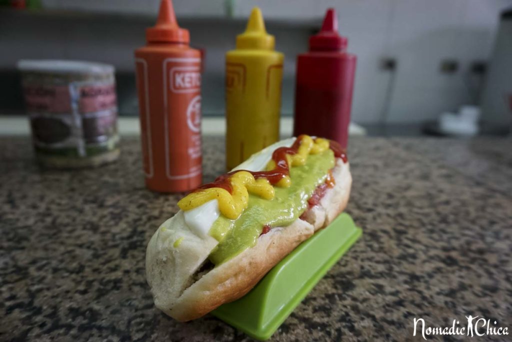 COMIDA TRADICIONAL CHILENA completos italianos